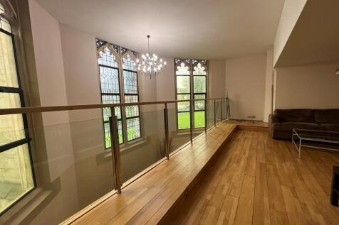 Mezzanine Lounge