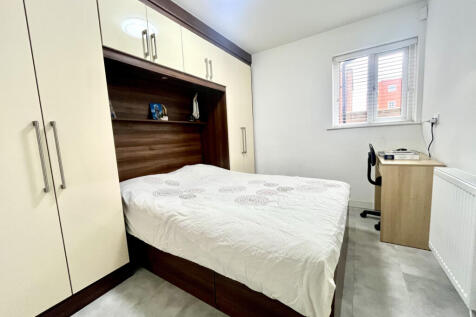 Downstairs Bedroom