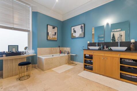 A39 - Chelston, Seaham Hall, Solsbro Road - 230405