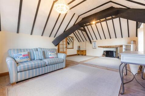 A13 - Paignton, The coach house - 250227.jpg