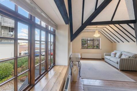 A12 - Paignton, The coach house - 250227.jpg