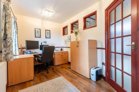 A23 - Brixham, Gramercy - 250528.jpg