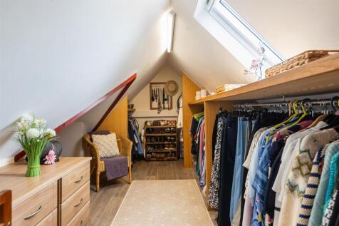A27 - Brixham, Gramercy - 250528.jpg