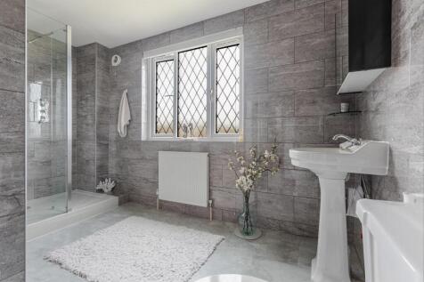 A29 - Brixham, Gramercy - 250528.jpg