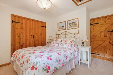A22 - Orchard View Cottage Cockington Way - 250606