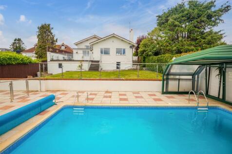 A03 - Pine Lodge Copythorne Road Brixham - 250609.