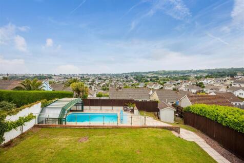 A06 - Pine Lodge Copythorne Road Brixham - 250609.
