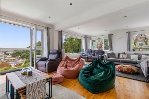 A23 - Mead Way Lower Penns Road - 250723.jpg