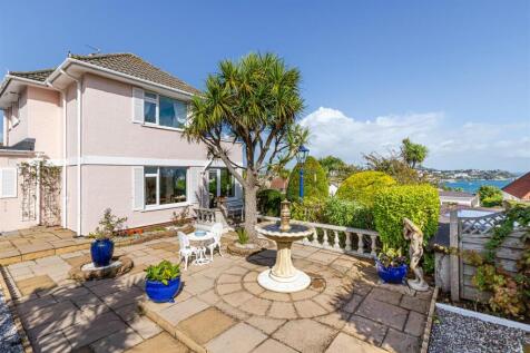 A08 - 30 Manscombe Road, Torquay - 250915.jpg