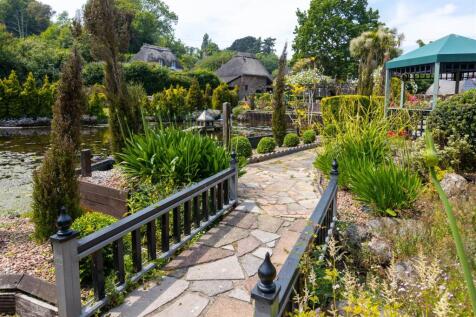 Rose Cottage Cockington Village Torquay-31.jpg