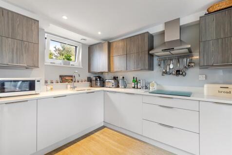 A33 - Broadsands, Flat 4 - 250917.jpg