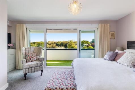 A42 - Broadsands, Flat 4 - 250922.jpg