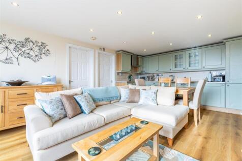 A13 - 83 Wheatlands Road, Paignton - 251001.jpg