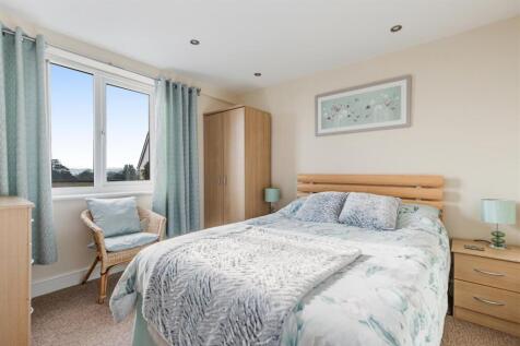 A24 - 83 Wheatlands Road, Paignton - 251001.jpg