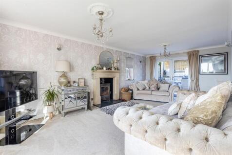 A09 - 32, Higher Lincombe Road Torquay - 251009.jp