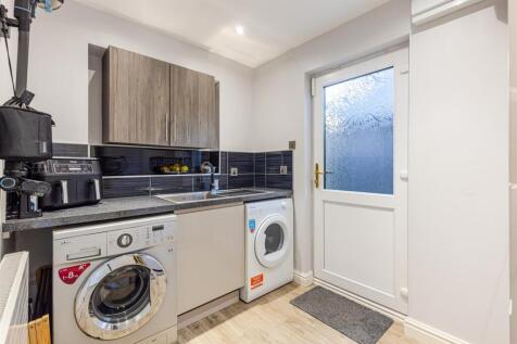 A12 - 32, Higher Lincombe Road Torquay - 251009.jp