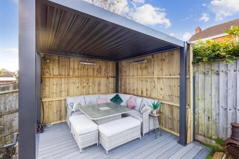 A06 - 32, Higher Lincombe Road Torquay - 251009.jp