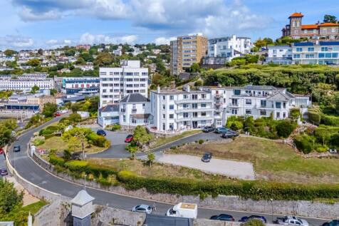 A16 - 5 Park Hall Torquay - 250905.jpg