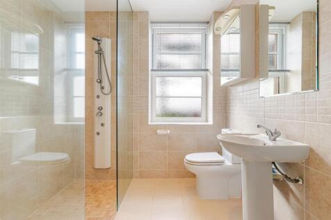 A24 - 4 Villa Rosa, St. Lukes Road South, Torquay 