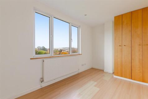 A21 - Red Tor, Seaway Lane Torquay - 251113.jpg