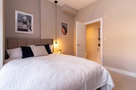 15 chestnut grv low-res-54