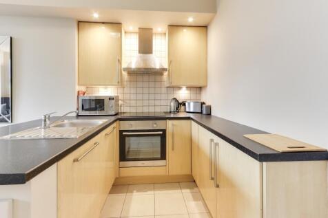 FLAT 1 WESTCLIFFE (11)