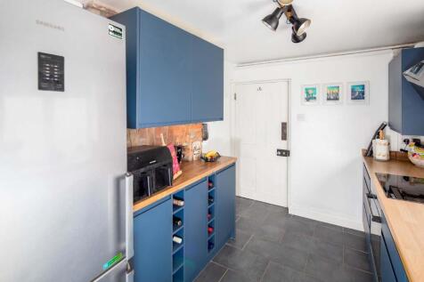 Kitchen with Extnsn