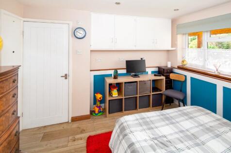 Gnd Fl Bed Four