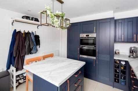 Kitchen Breakfast Rm