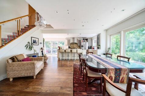 Dining  / Kitchen