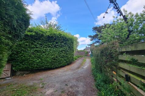 Private driveway