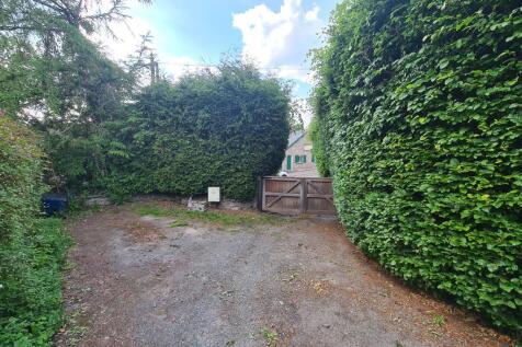 Private driveway
