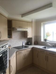 kitchen 1.jpg