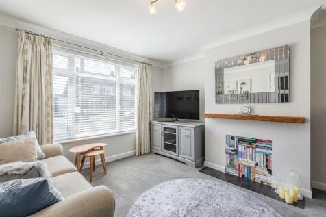 14 Gaveston Close - 13.jpg