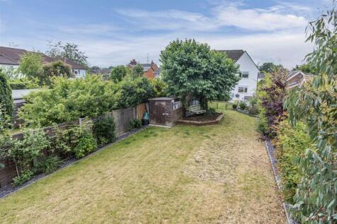 Garden long shot 2.jpg
