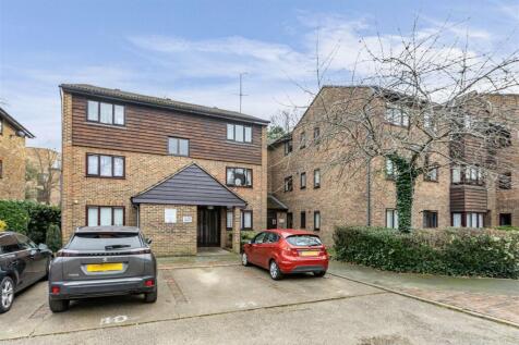 24 Collingwood Place, Walton Upon Thames, KT12 1LU