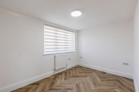 Bedroom.jpg
