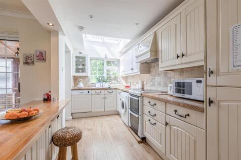 Kitchen.jpg