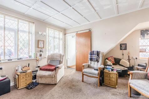 Living Room.jpg