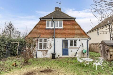 West Cottage, 50 Parvis Road, Byfleet, KT14 7EH - 