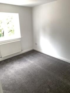 bedroom 2.jpeg