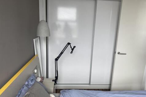 bedroom.jpg