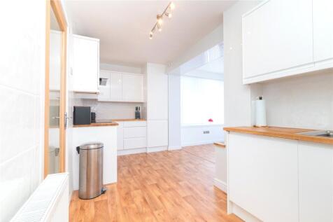 Kitchen 3