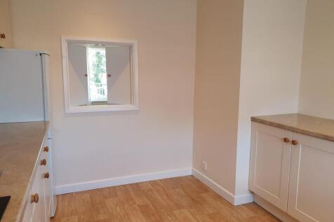 Area for small table.jpg