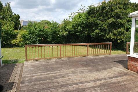 Decking area.jpg