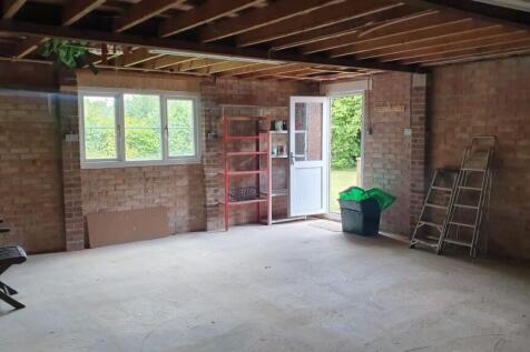 Garage Space.jpg