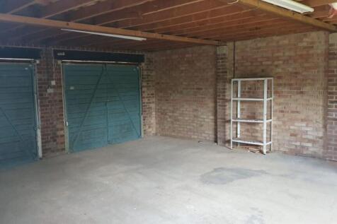 Garage.jpg