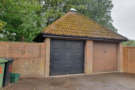 Garage block.jpg