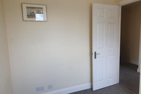 Bedroom to door.jpg