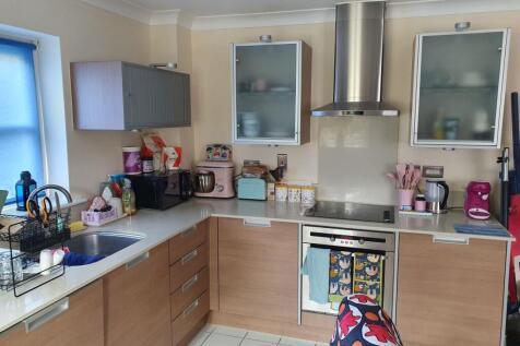 Kitchen....jpg